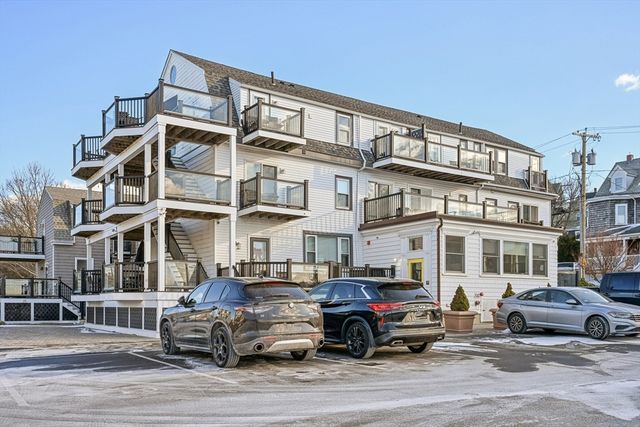 600 Shirley 4, Winthrop, MA 02152