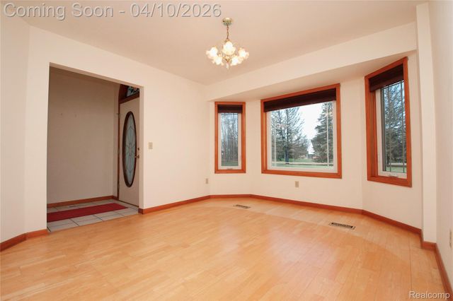 835 Winn Lake Road, Lapeer Township, MI 48446