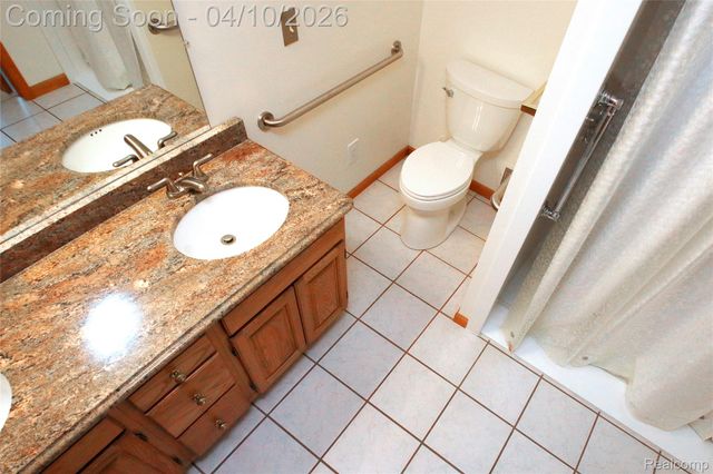835 Winn Lake Road, Lapeer Township, MI 48446