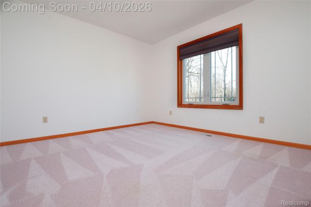 835 Winn Lake Road, Lapeer Township, MI 48446