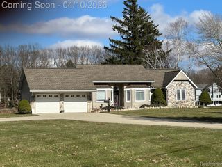 835 Winn Lake Road, Lapeer Township, MI 48446