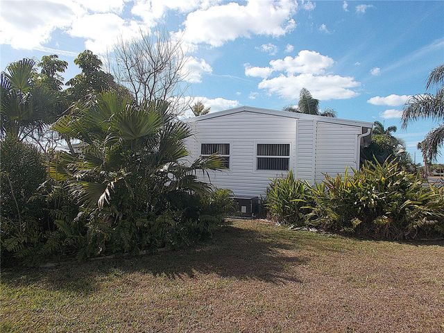 467 BOXWOOD DRIVE, Venice, FL 34285