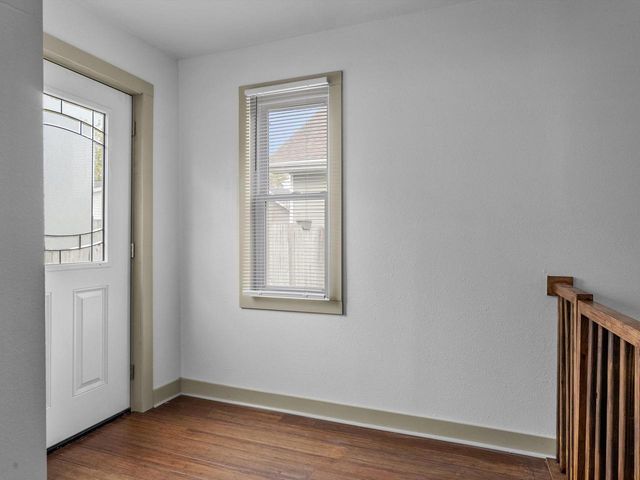 1414 S 14th STREET, Manitowoc, WI 54220