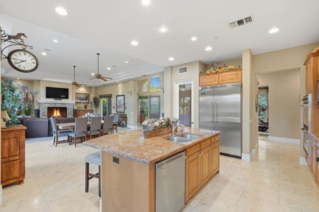 15161 La Manda Drive, Poway, CA 92064