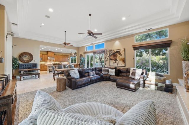 15161 La Manda Drive, Poway, CA 92064