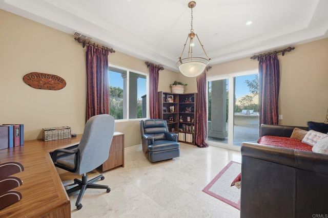 15161 La Manda Drive, Poway, CA 92064