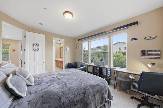 15161 La Manda Drive, Poway, CA 92064