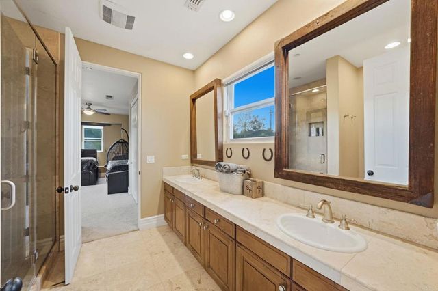 15161 La Manda Drive, Poway, CA 92064