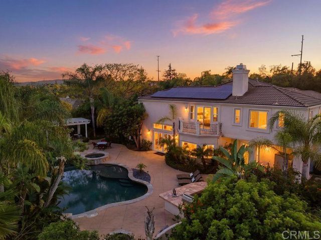 15161 La Manda Drive, Poway, CA 92064