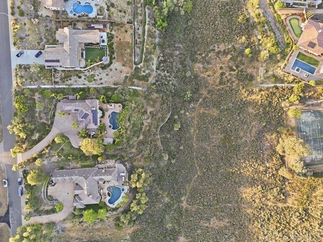 15161 La Manda Drive, Poway, CA 92064