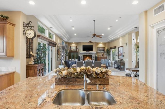 15161 La Manda Drive, Poway, CA 92064