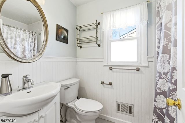 42 Erie Ave, Rockaway Twp., NJ 07866