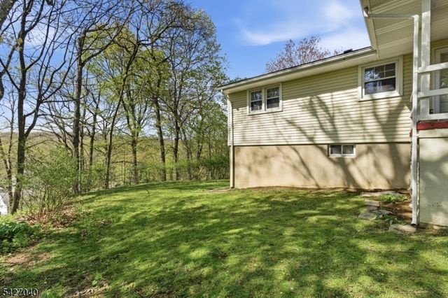 42 Erie Ave, Rockaway Twp., NJ 07866