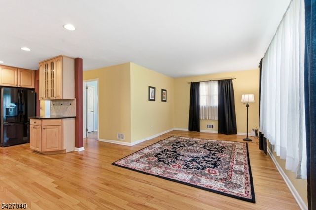 42 Erie Ave, Rockaway Twp., NJ 07866