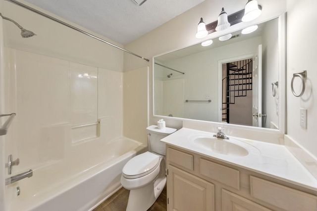 2717 Highland Ridge NW, Kennesaw, GA 30152