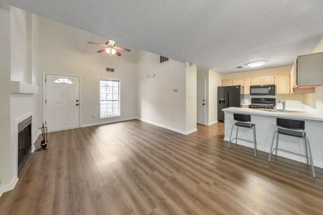 2717 Highland Ridge NW, Kennesaw, GA 30152
