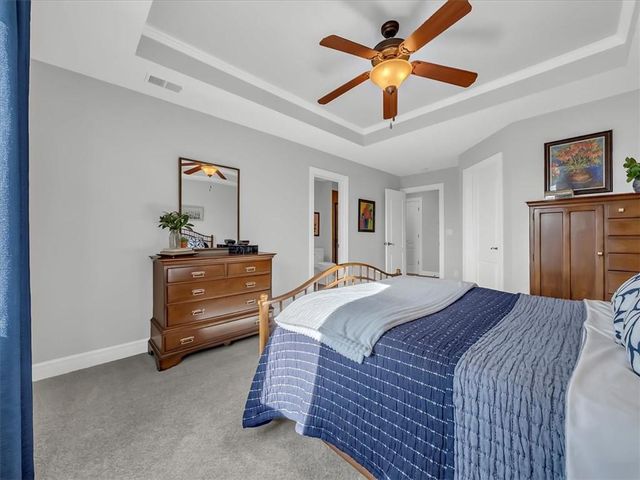 12703 W 160th Terrace, Overland Park, KS 66221