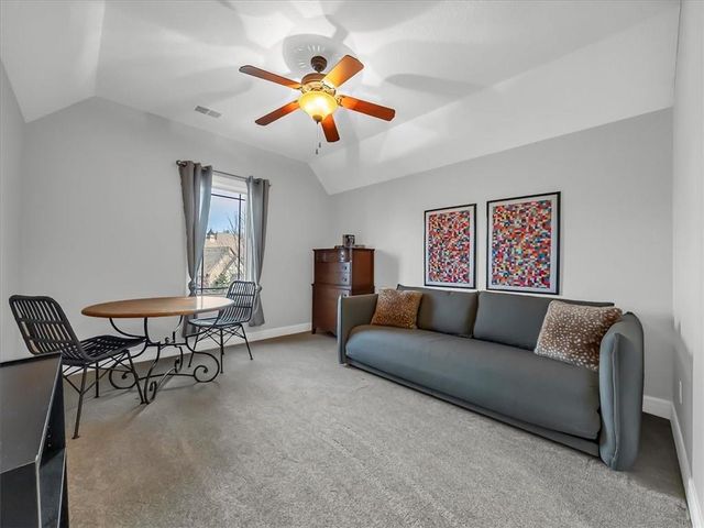 12703 W 160th Terrace, Overland Park, KS 66221