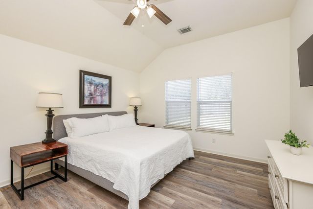 9426 Edgeloch Drive, Spring, TX 77379