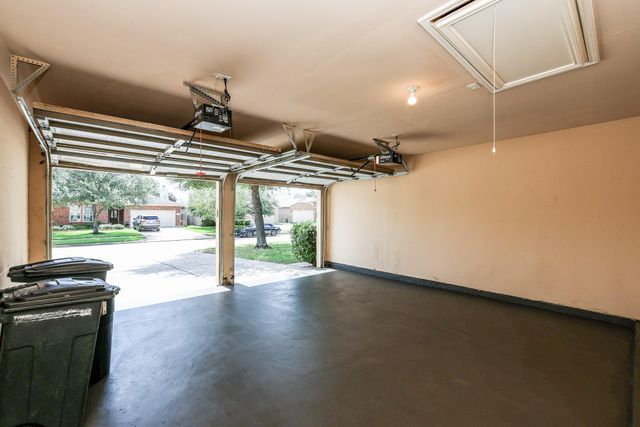 9426 Edgeloch Drive, Spring, TX 77379