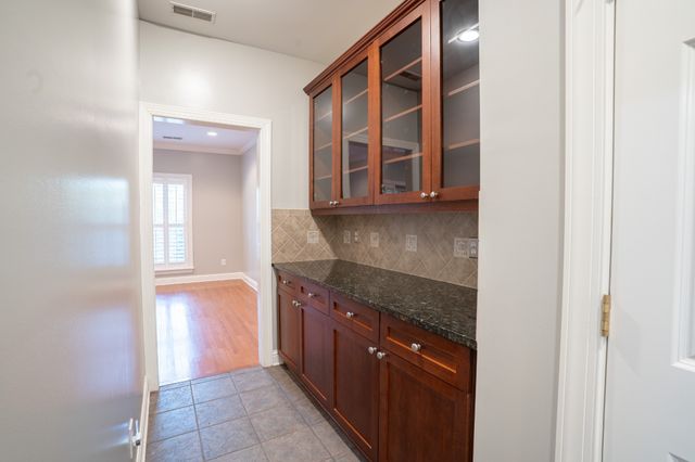 522 Eden Park Dr, Franklin, TN 37067
