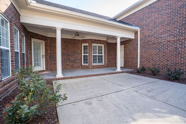 522 Eden Park Dr, Franklin, TN 37067