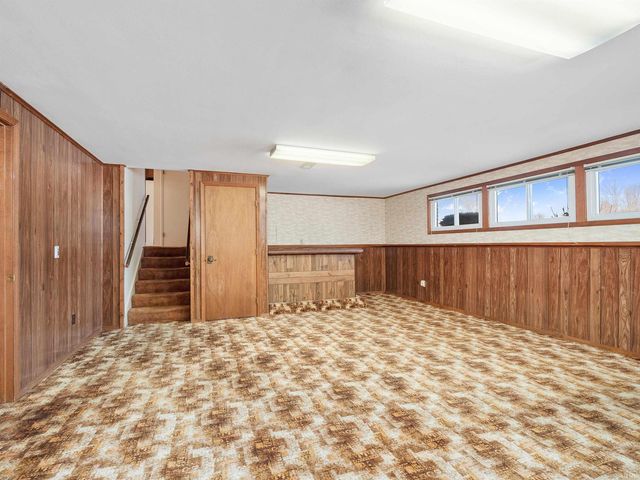 5745 N Brookwood Drive, Fort Wayne, IN 46835