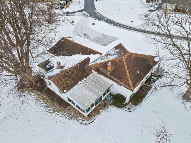 5745 N Brookwood Drive, Fort Wayne, IN 46835