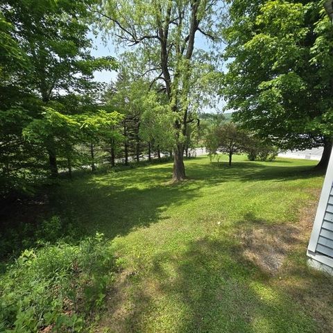 30 Players Lane, Lyndon, VT 05851