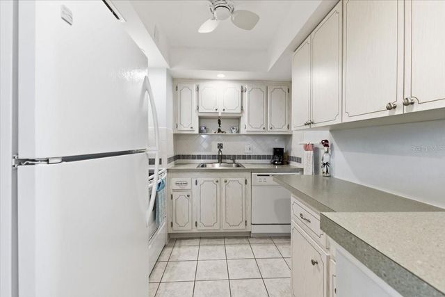 66 BOUNDARY BOULEVARD 233, Rotonda West, FL 33947