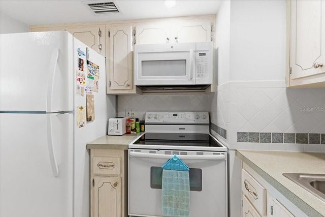 66 BOUNDARY BOULEVARD 233, Rotonda West, FL 33947
