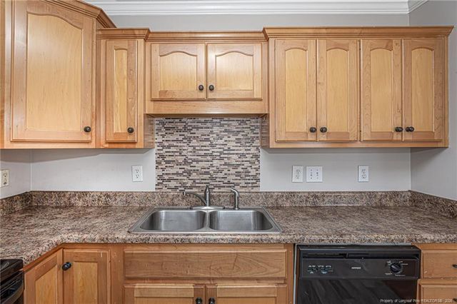 1464 Aultroy Drive, Fayetteville, NC 28306