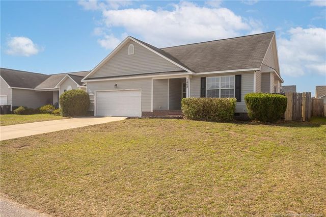 1464 Aultroy Drive, Fayetteville, NC 28306