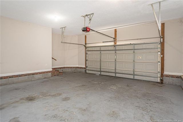 1464 Aultroy Drive, Fayetteville, NC 28306