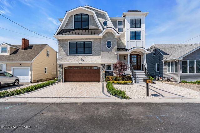 237 Westmont Avenue, Lavallette, NJ 08735