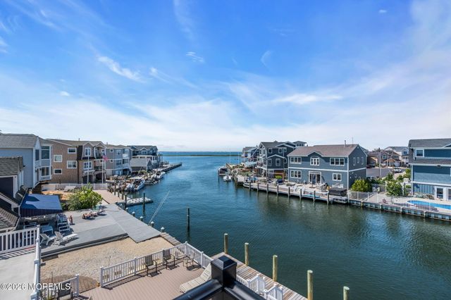 237 Westmont Avenue, Lavallette, NJ 08735