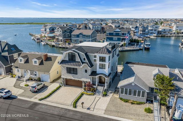 237 Westmont Avenue, Lavallette, NJ 08735
