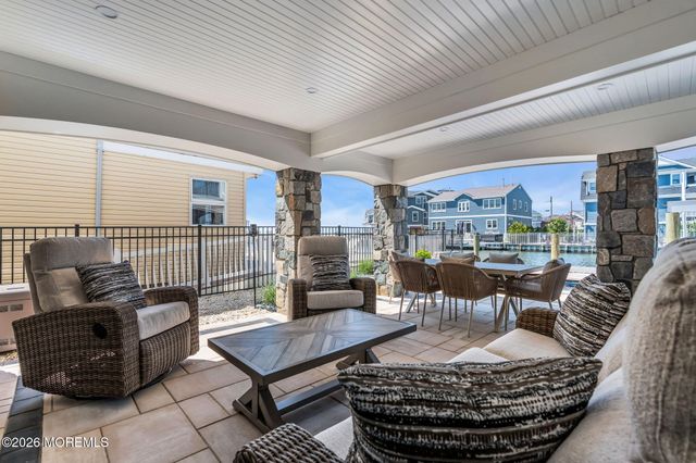 237 Westmont Avenue, Lavallette, NJ 08735
