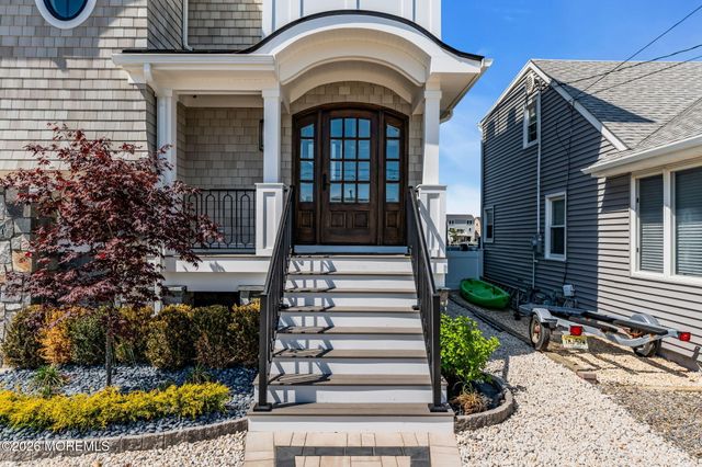 237 Westmont Avenue, Lavallette, NJ 08735