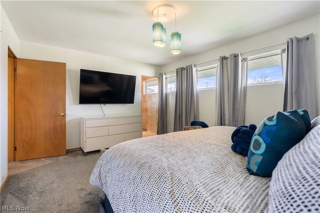 144 44th Street NW, Canton, OH 44709