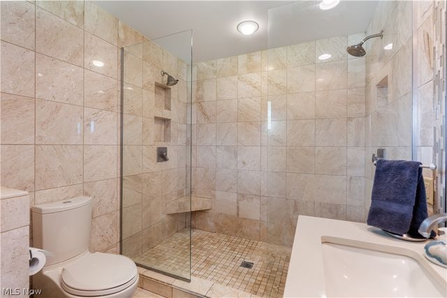 144 44th Street NW, Canton, OH 44709