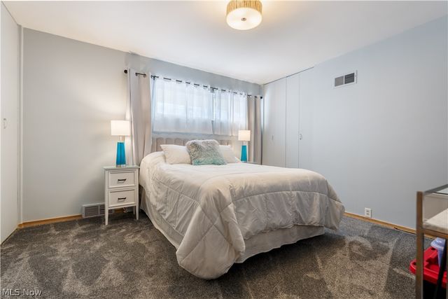 144 44th Street NW, Canton, OH 44709