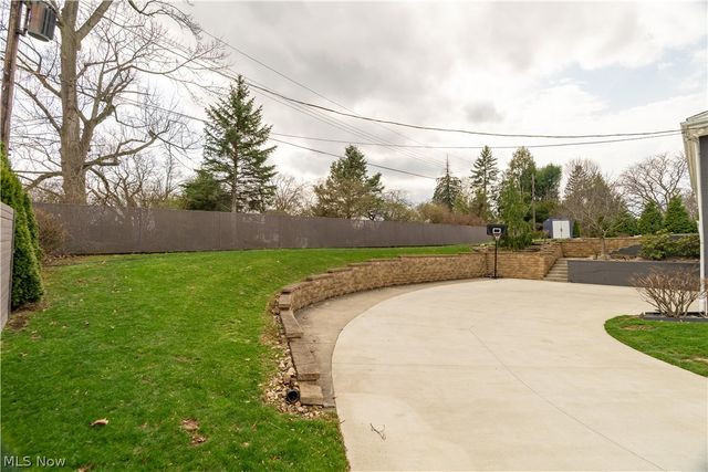 144 44th Street NW, Canton, OH 44709