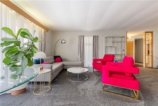 144 44th Street NW, Canton, OH 44709