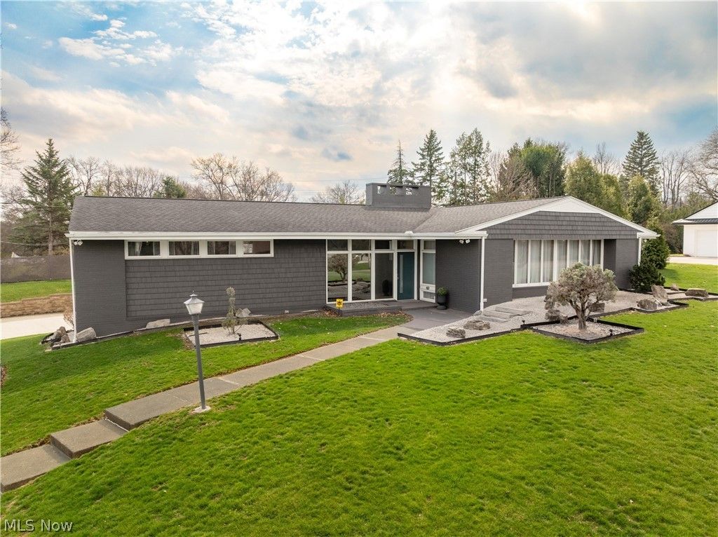 144 44th Street NW, Canton, OH 44709