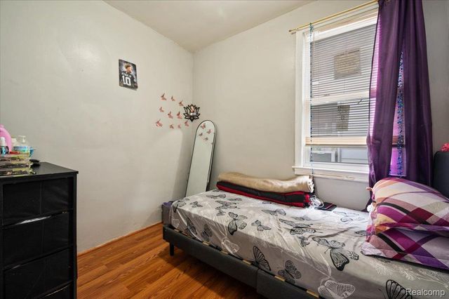 12660 Gallagher Street, Hamtramck, MI 48212