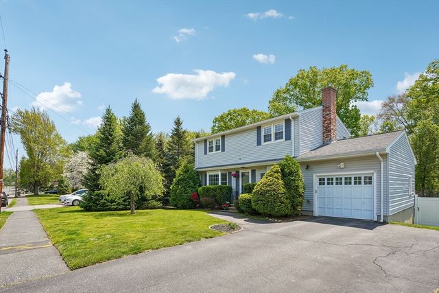 35 Westgate Rd, Framingham, MA 01701