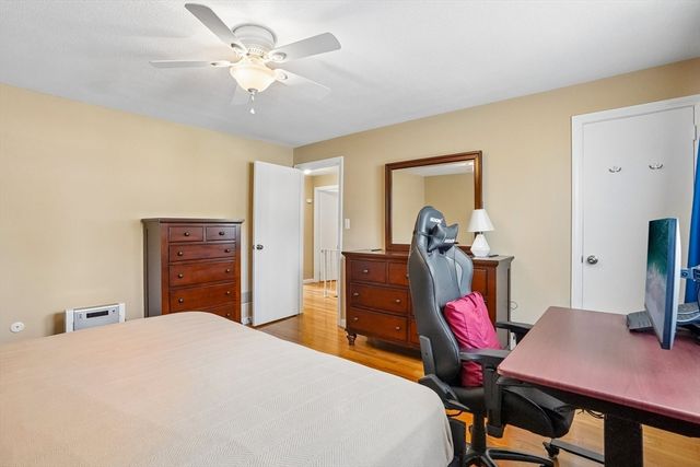 35 Westgate Rd, Framingham, MA 01701