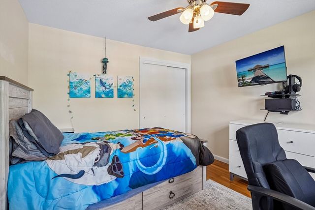 35 Westgate Rd, Framingham, MA 01701