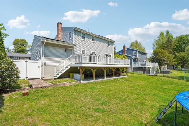 35 Westgate Rd, Framingham, MA 01701